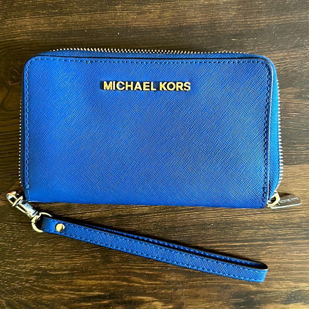 Michael Kors clutch, wallet